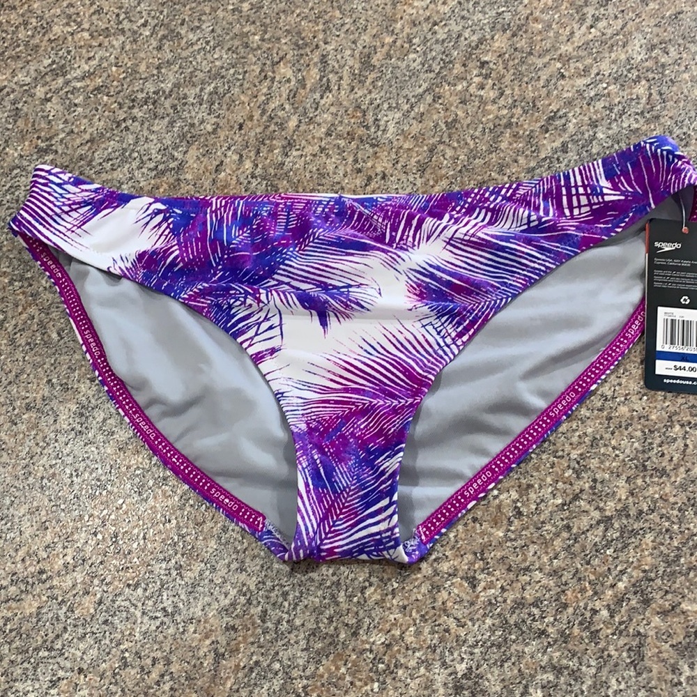 Speedo swimsuit bottoms size extra large